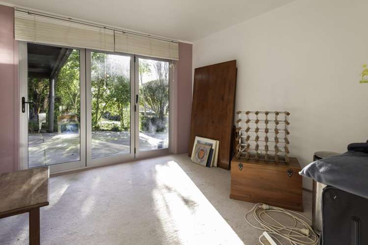 14 Charles Dickens Drive Mellons Bay_13