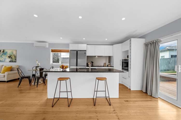 38 Kamara Road Glen Eden_9
