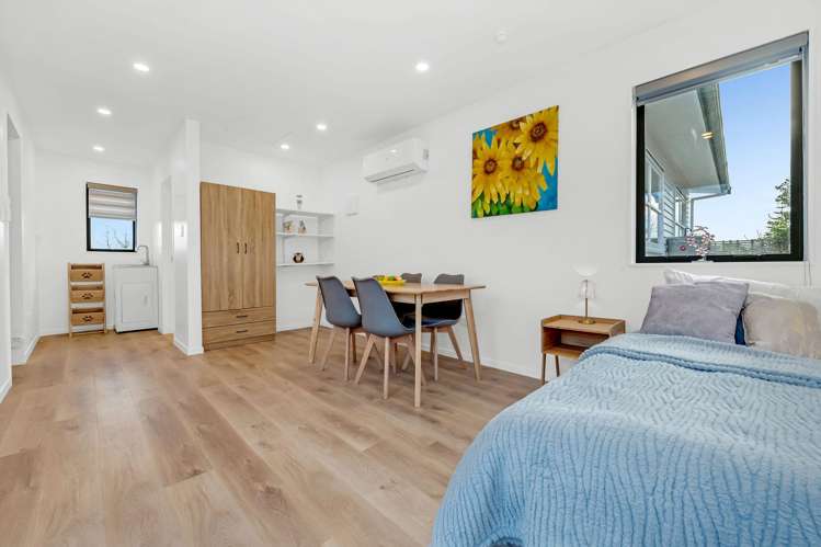 4 Pauline Place Bucklands Beach_11