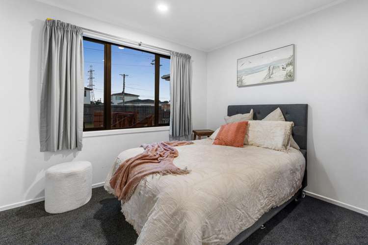 42 Harwood Crescent Otara_13