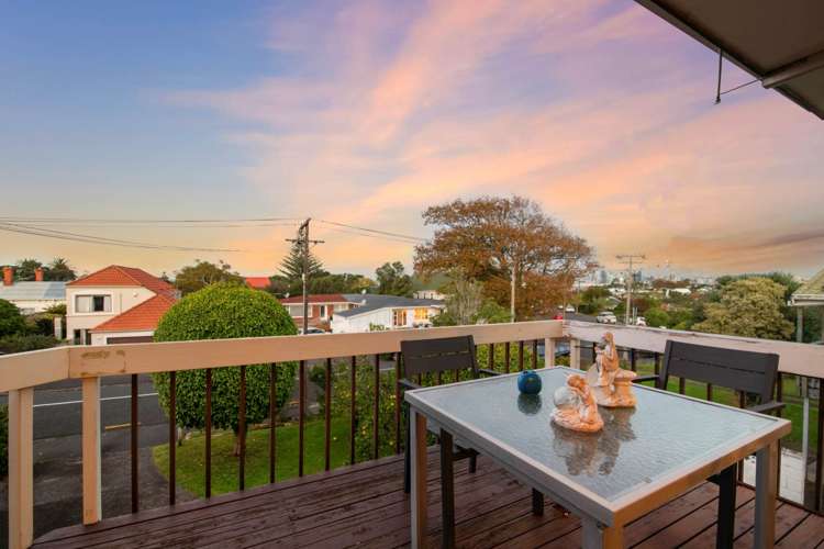 3/64 Church Street Northcote Point_9