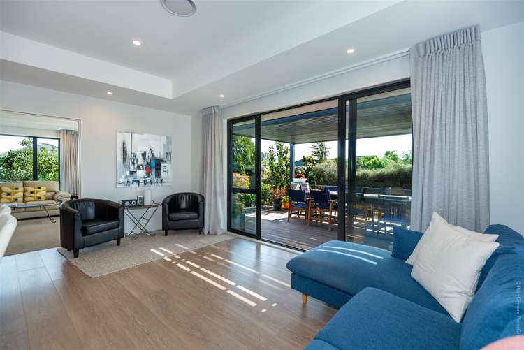 12 Eaton Place Lincoln_9