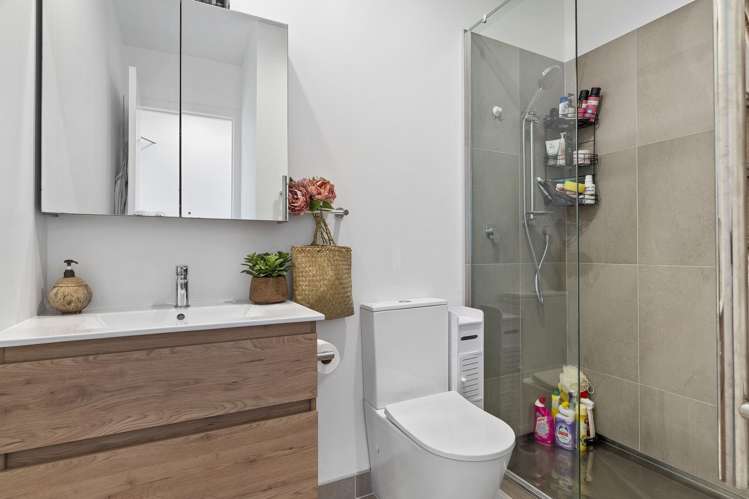 408/9D Jordan Avenue Onehunga_11