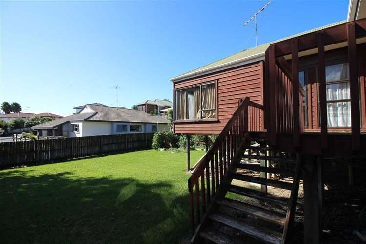 682 Whangaparaoa Road Stanmore Bay_2