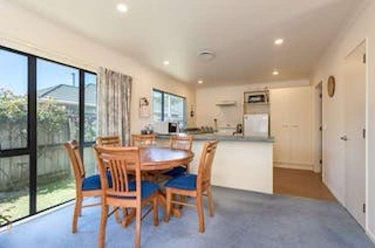 132b Stokes Valley Road Stokes Valley_8