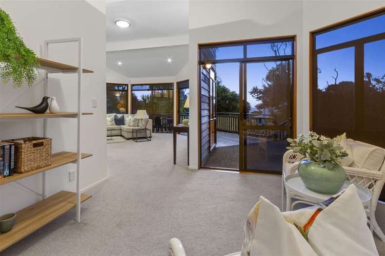 9 The Knoll Greenhithe_8