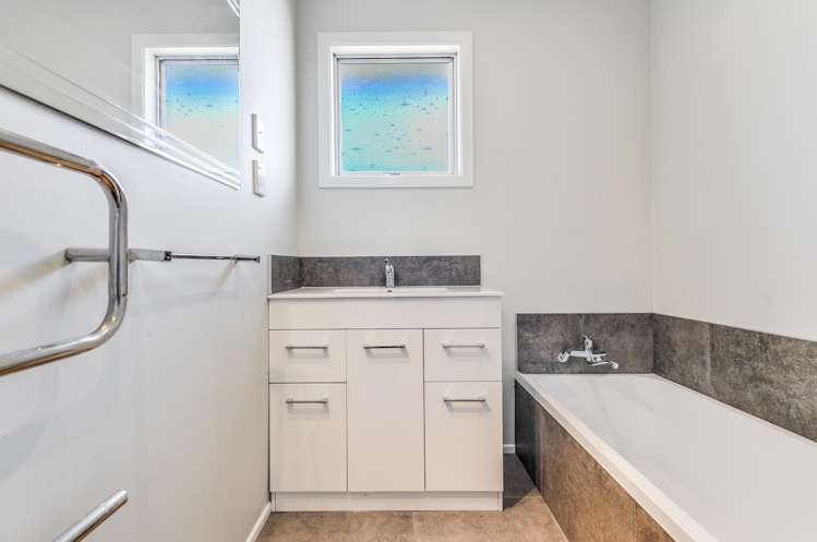 32 Northolt Road Fairview Downs_16