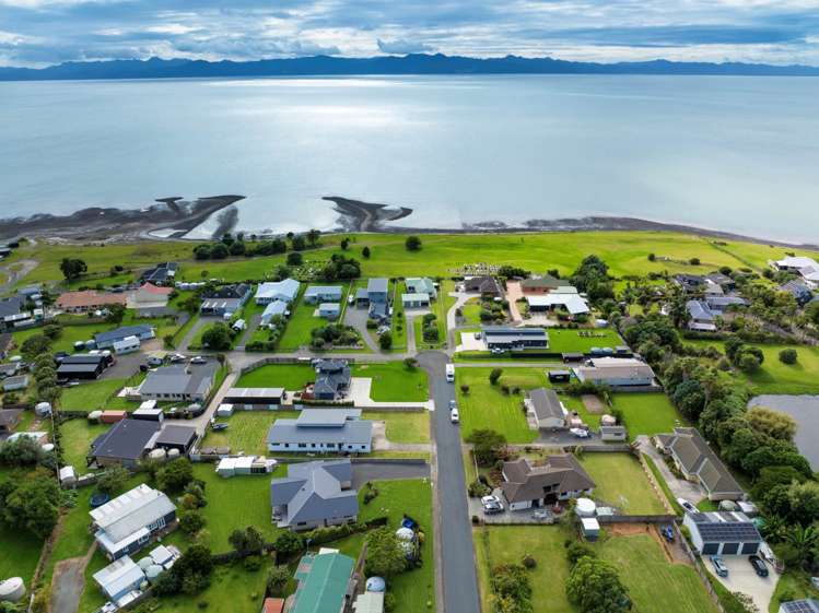 9 Mylindas Road Whakatiwai_18