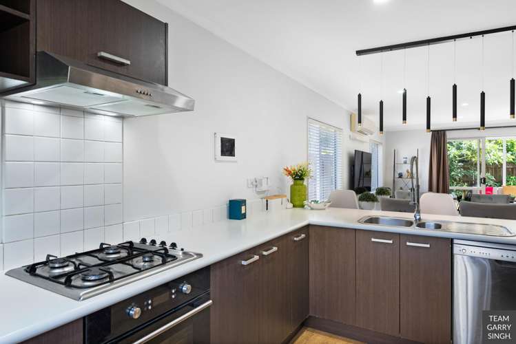 8 Ritchie Crescent Takanini_4