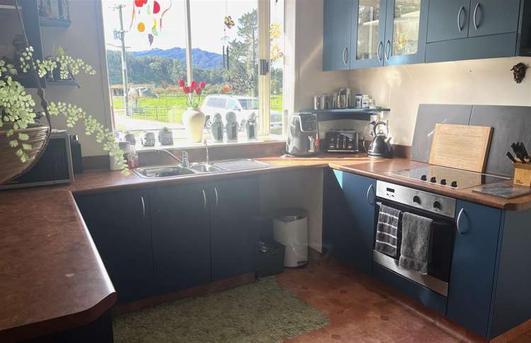 200 Golf Links Road Kaiata_5