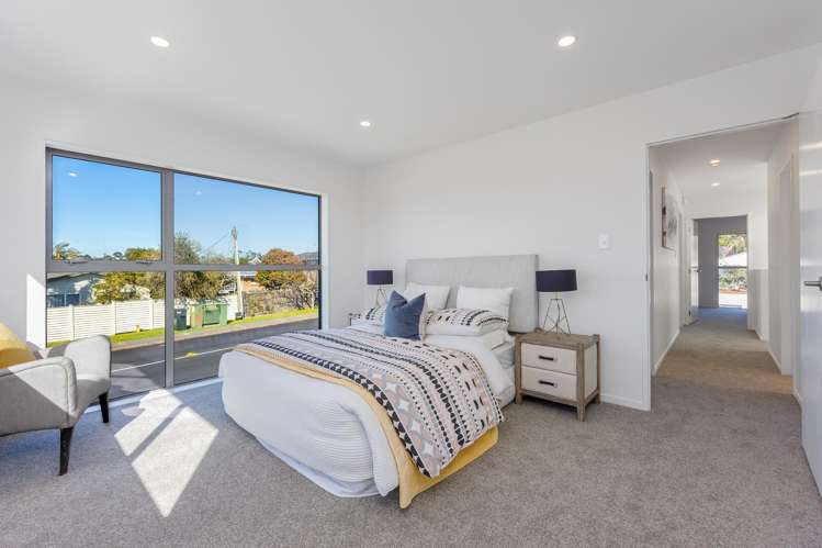 7 Sunrise Avenue Murrays Bay_13