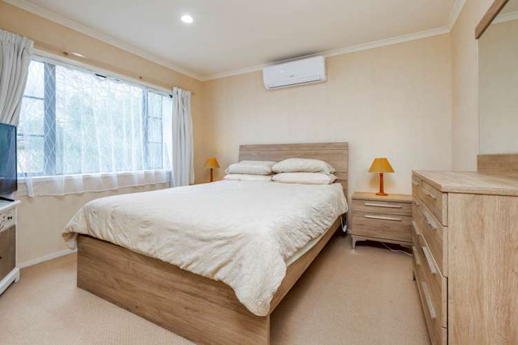 4 Spenbrooke Road Flat Bush_17
