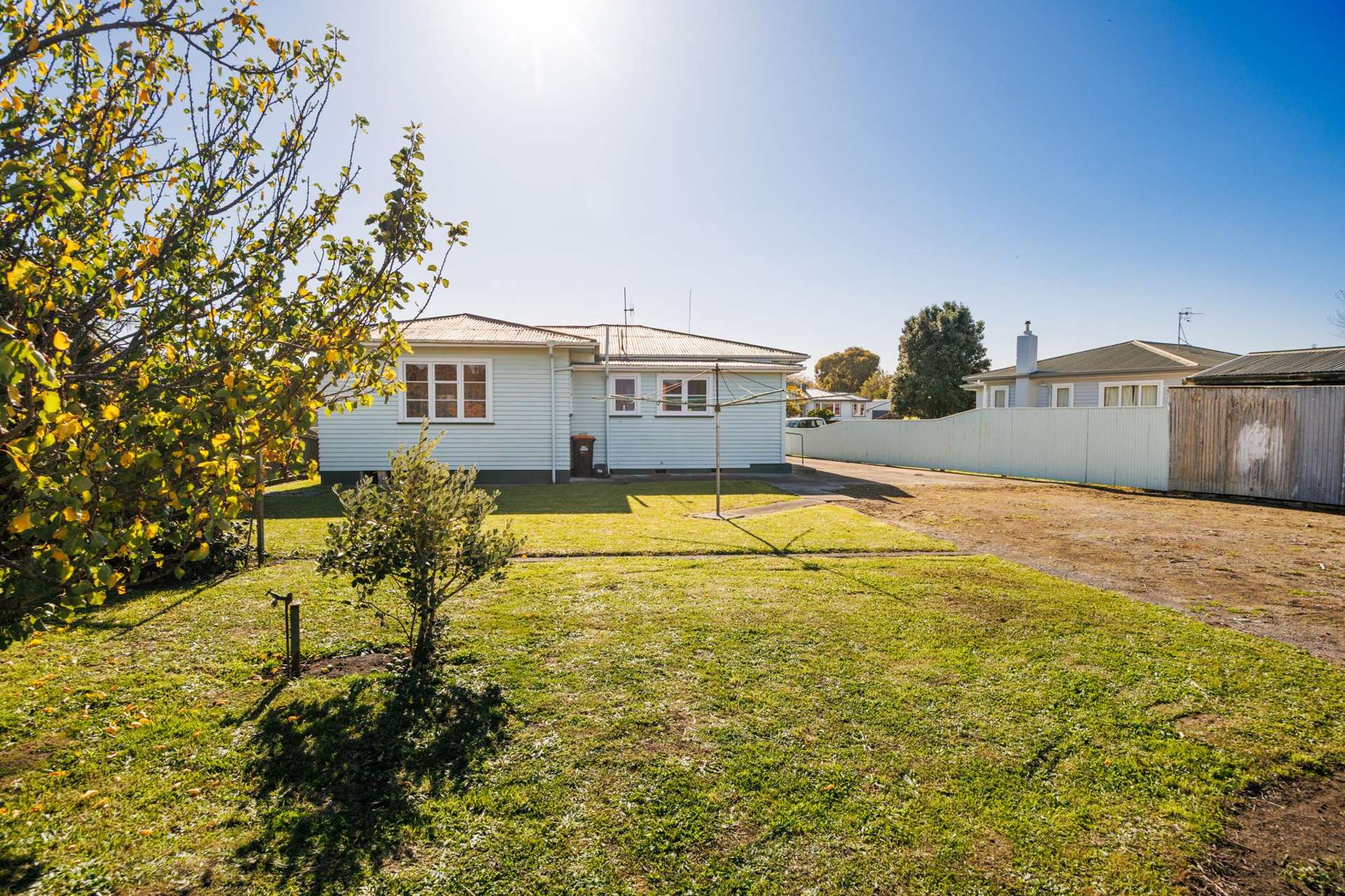 14 Belvedere Crescent Takaro_0
