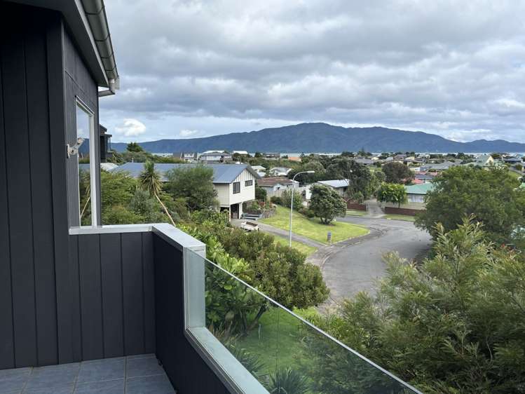 8 Sunset Terrace Waikanae Beach_16
