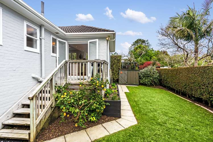 25 Harapaki Road Meadowbank_19