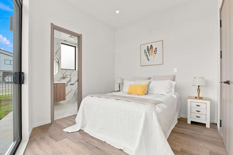 74 Charlestown Drive Flat Bush_12