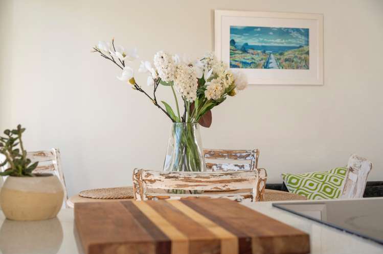 60 Pemberton Crescent Greerton_10