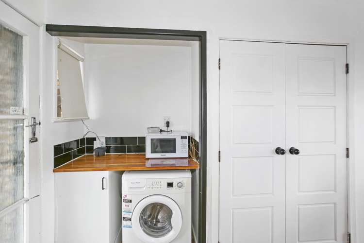 2/60 Grove Road Papakura_5