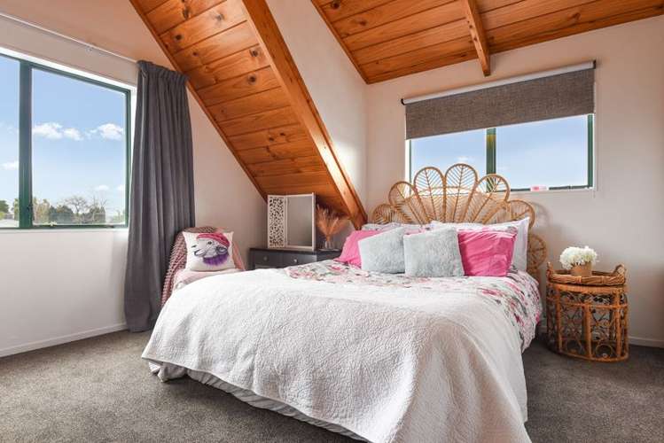 17 Glenfield Road Owhata_8