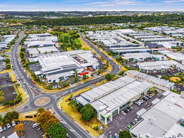 33a william pickering drive Rosedale_1