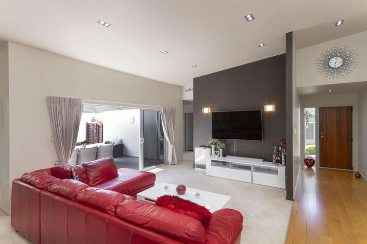 5 Pohutukawa Grove Lytton West_5