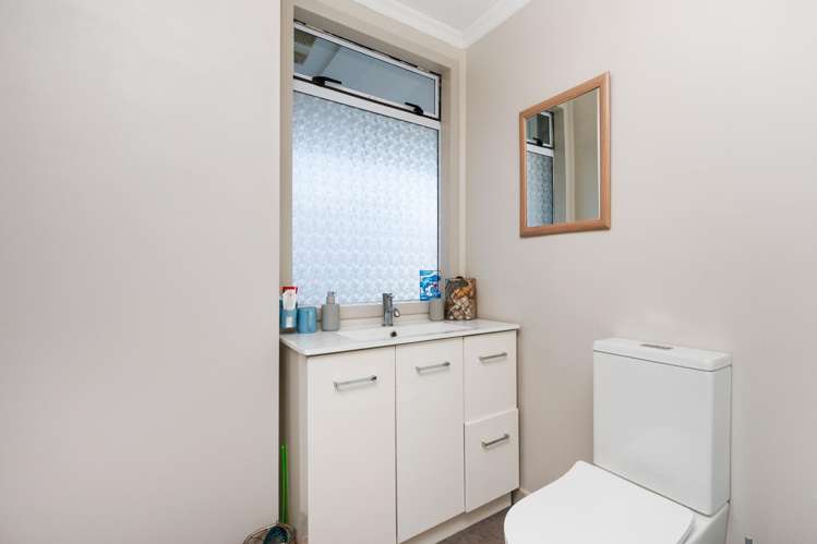 131 North Street Feilding_18