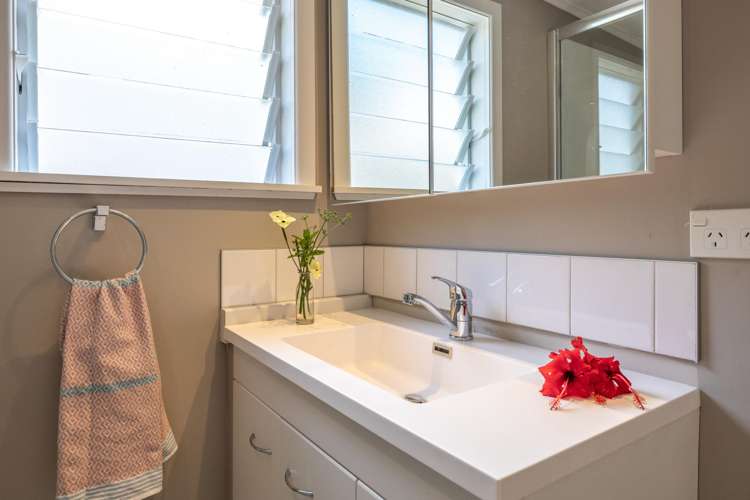 8 Karu Street Oneroa_14