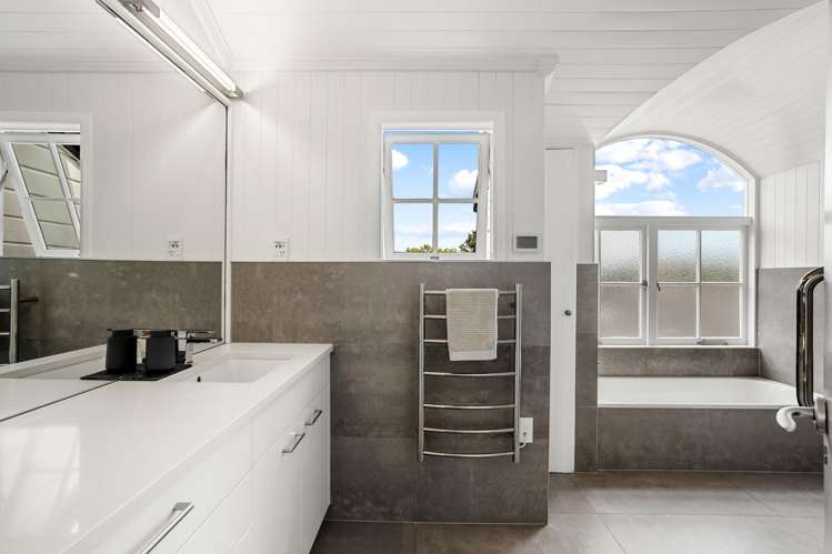 206 Norman Lesser Drive Saint Johns_16