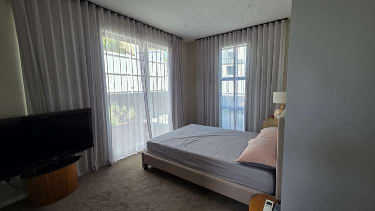 21 Meadowridge Drive Flat Bush_9