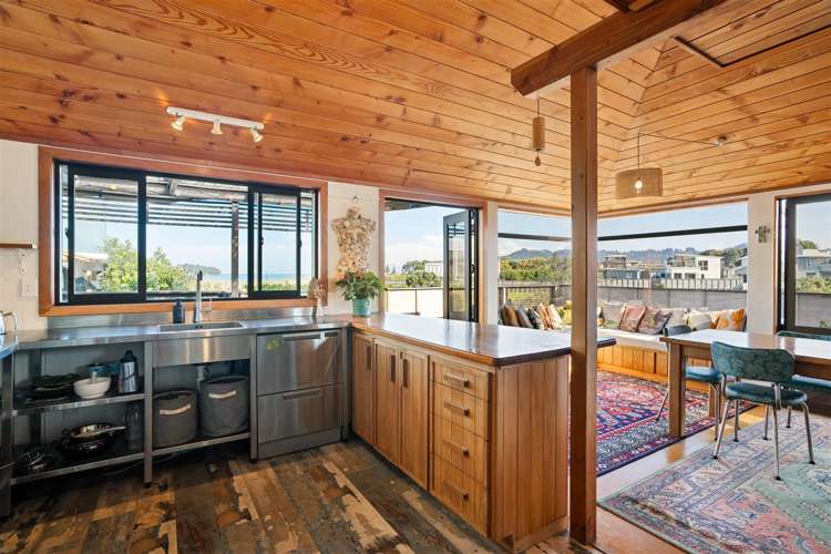 116 Saint Patricks Row Whangamata_19