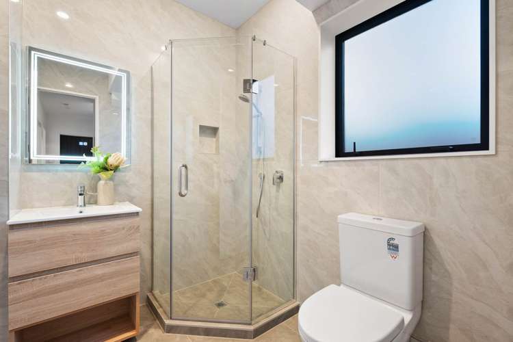 9A Huia Road Pt Chevalier_11