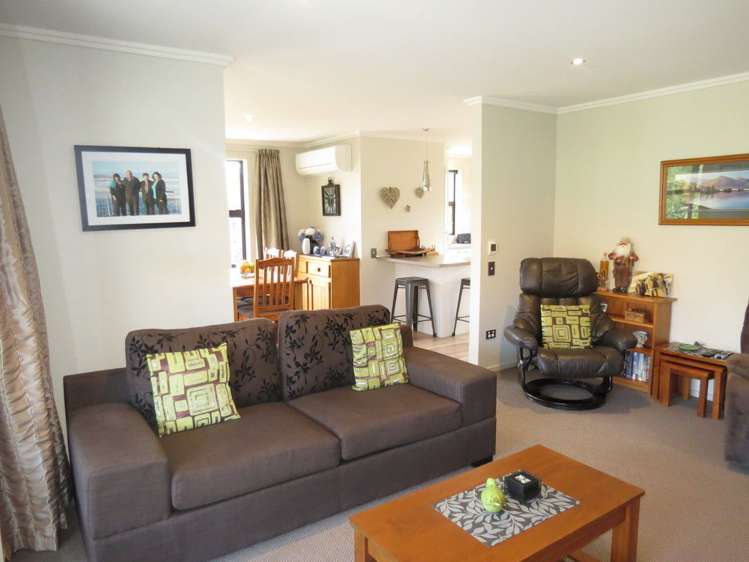 25 Nichol Street Lake Hawea_3