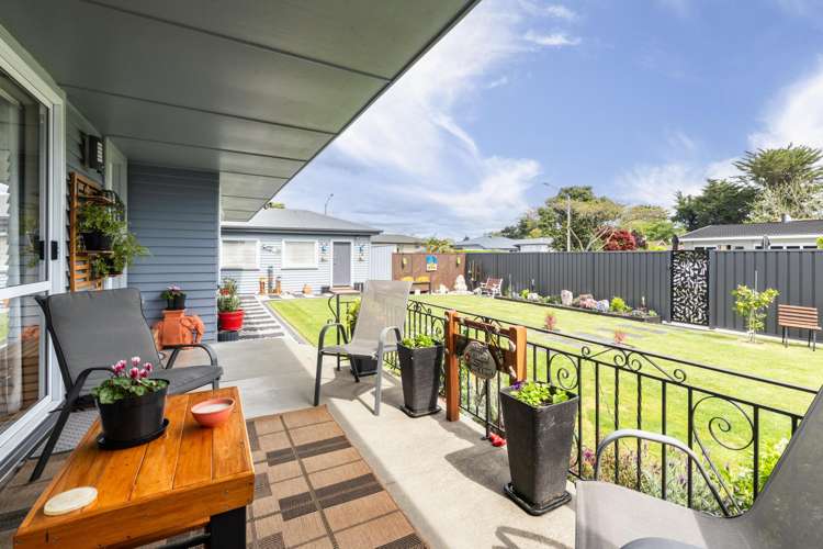 53 Menin Road Onekawa_1