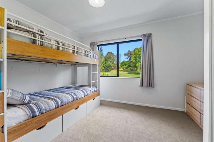 2/13 Heather Place Sunnynook_16