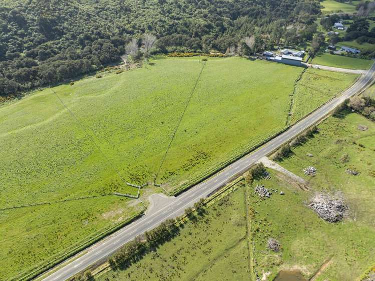 Lot 4 5676 Masterton Castlepoint Road Castlepoint_10