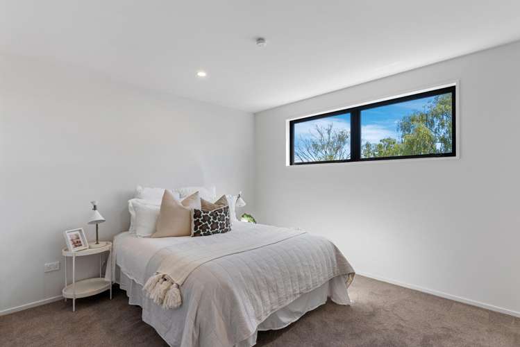 1-5/151 Simeon Street_4