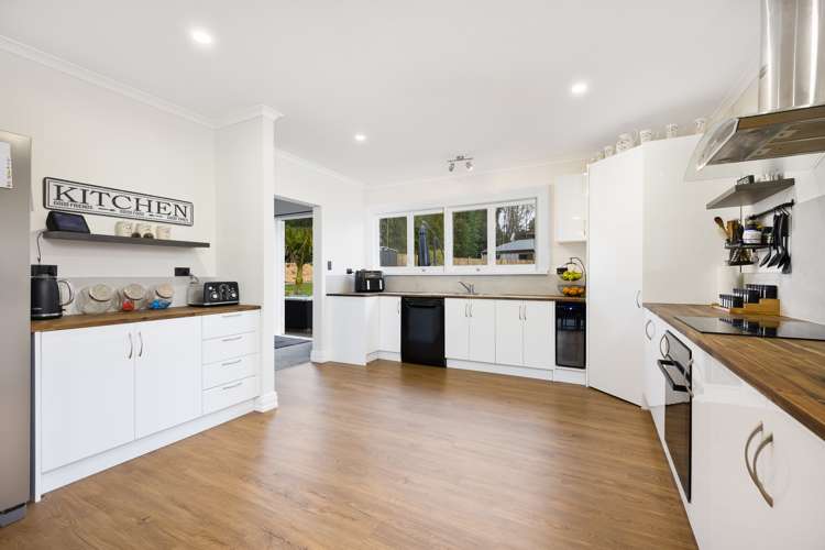 966 Kaipara Flats Road Kaipara Flats_5