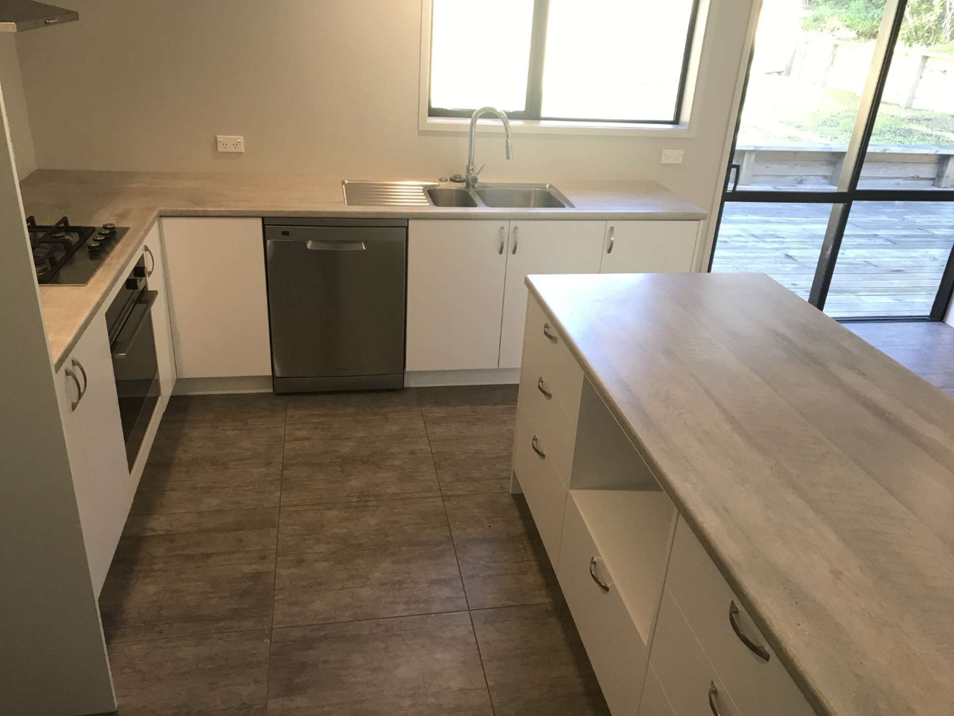 8 Waimanu Place Ruakaka_0