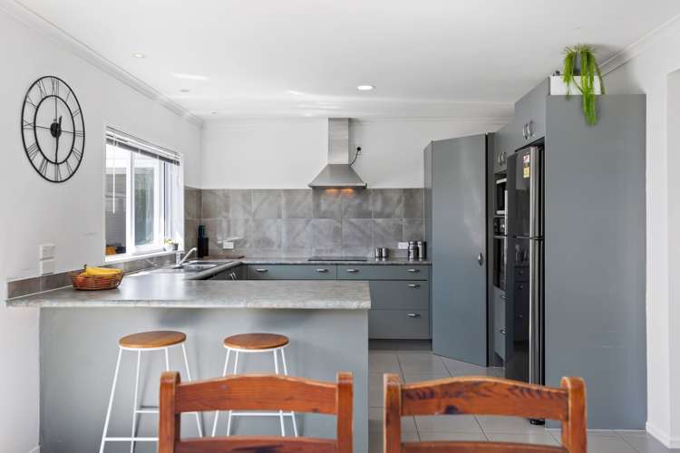 61c Queen Road Bellevue_8