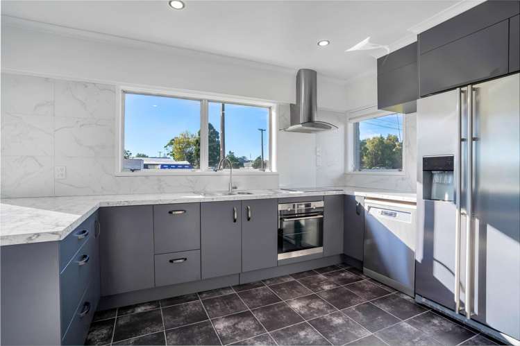 24 Great North Road Winton_2