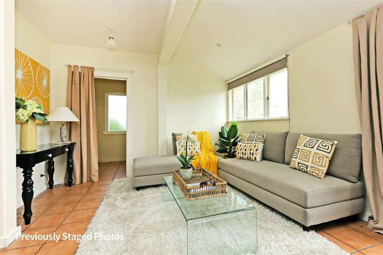 302 McLean Street_1