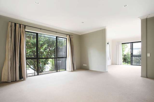 2 Coachman Drive Flat Bush_2