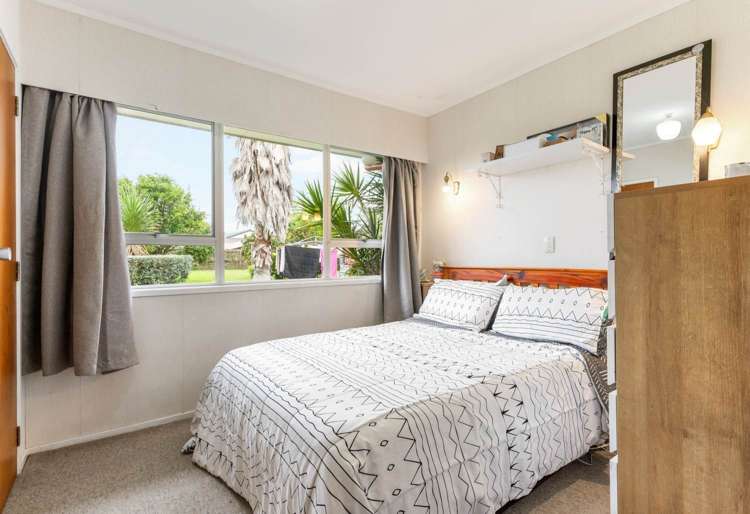 10 Lillian Place Orewa_9