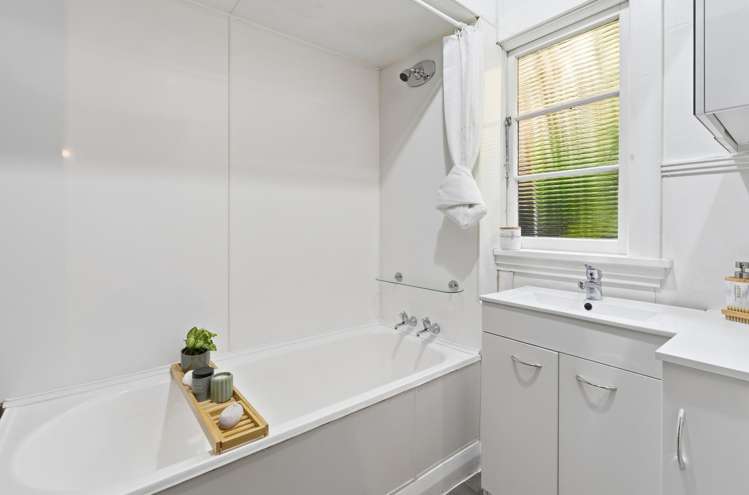 7 Cardigan Street North East Valley_11