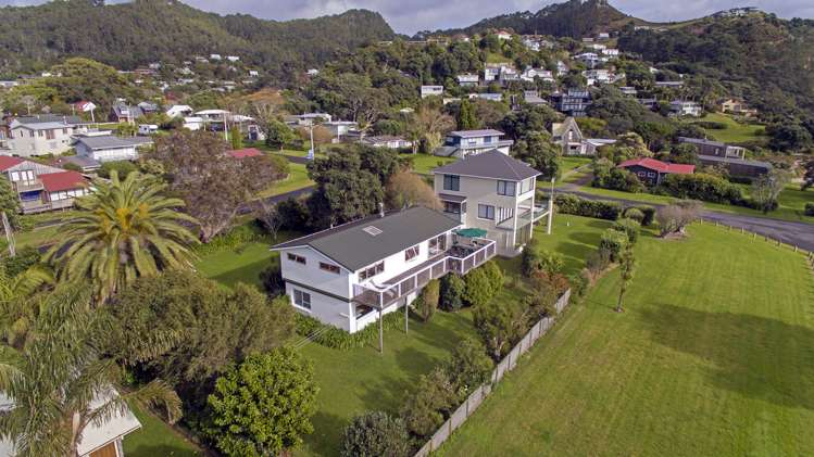 3 Harsant Avenue Hahei_6