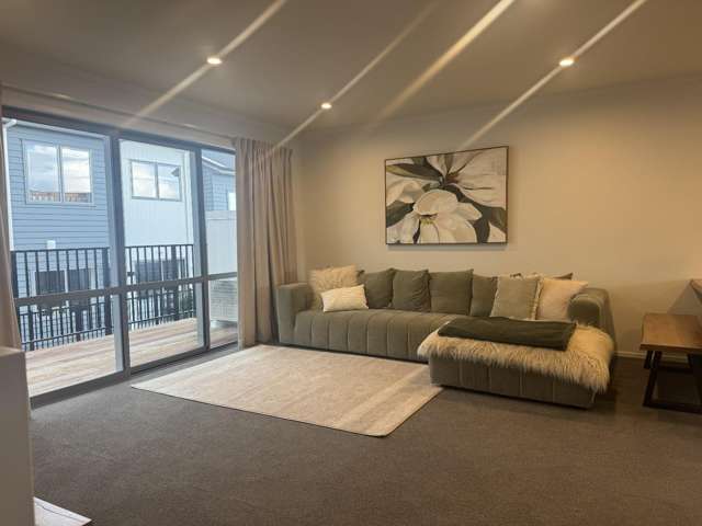 4/6 Ruakiwi Road Hamilton Lake_3