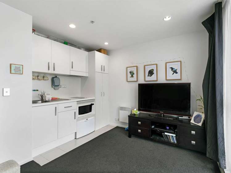 1003/36 Eden Crescent 10015_1