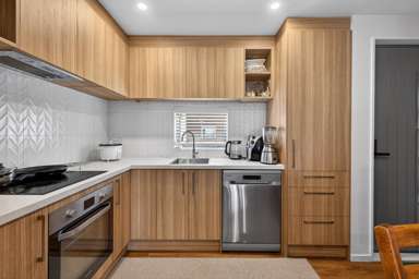 25/101 Mackworth Street_3