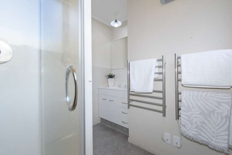 152 Welcome Bay Road Welcome Bay_9