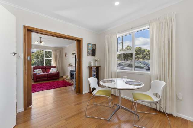 4 Kowhai Street Otaki Beach_4